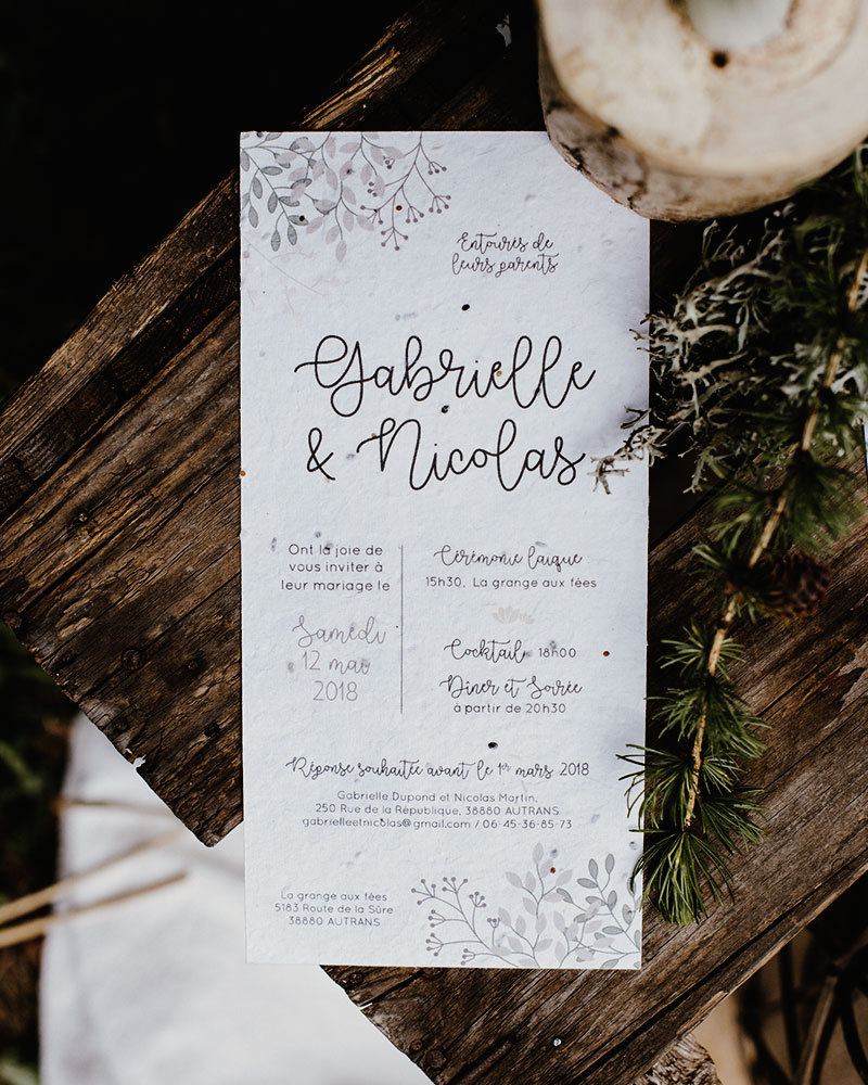Papeterie de mariage en papier ensemencé