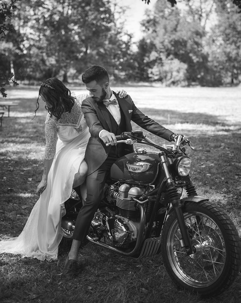Mariage industriel à moto