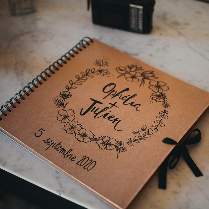 Livre d'or personnalisé
