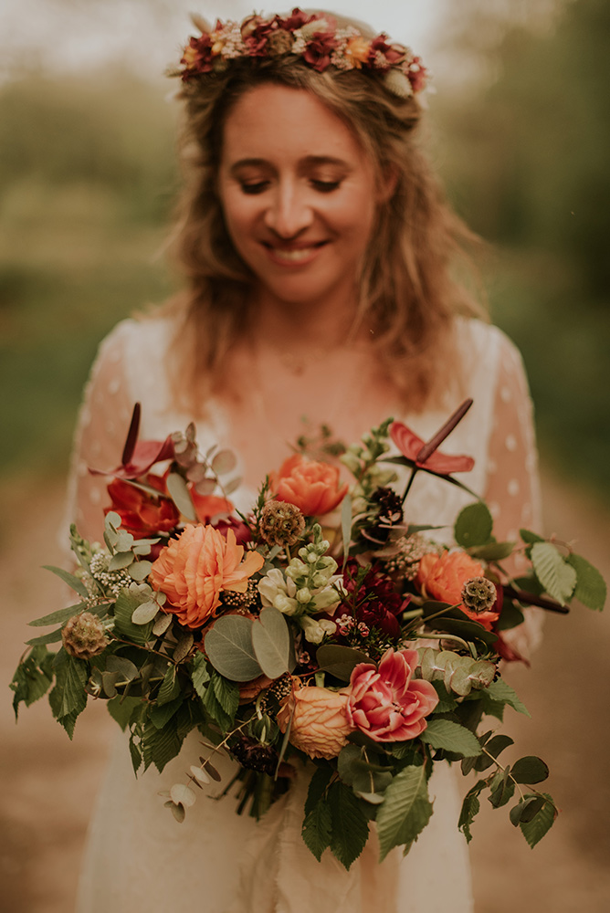 Bouquet de mariée bohème corail