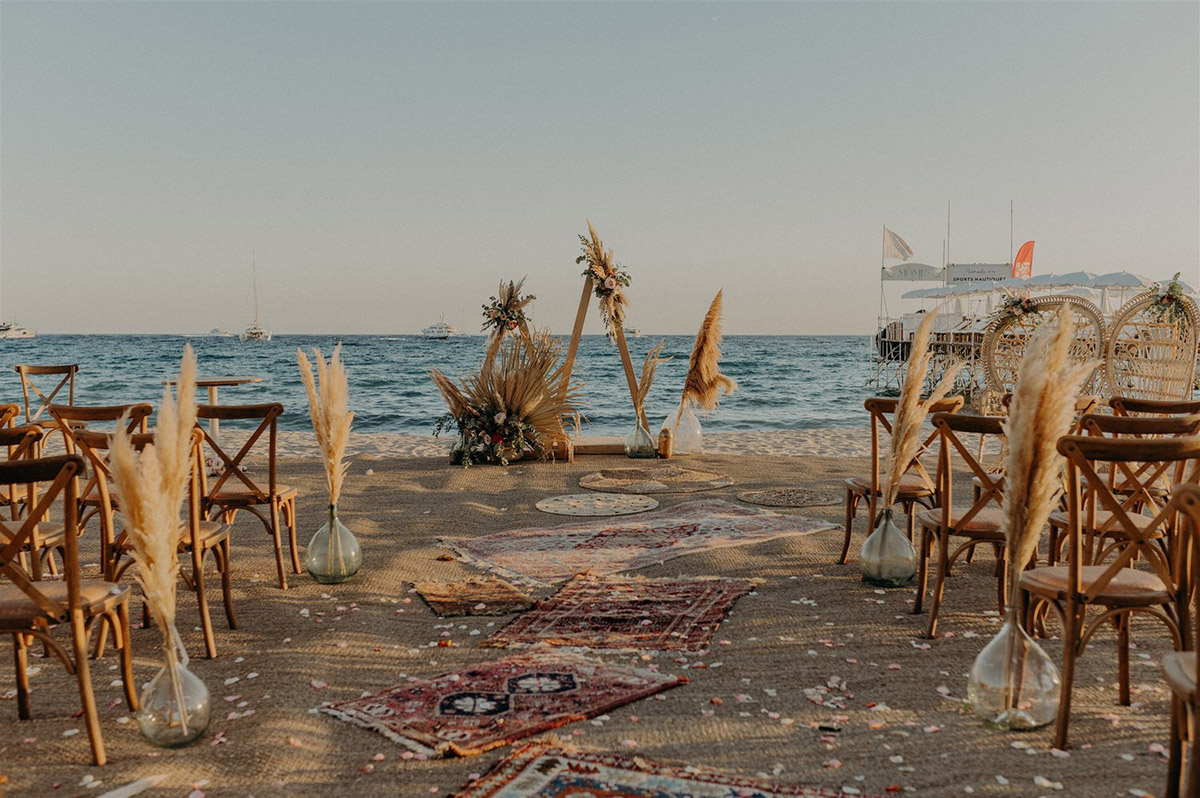 Cérémonie d'engagement sur le plage
