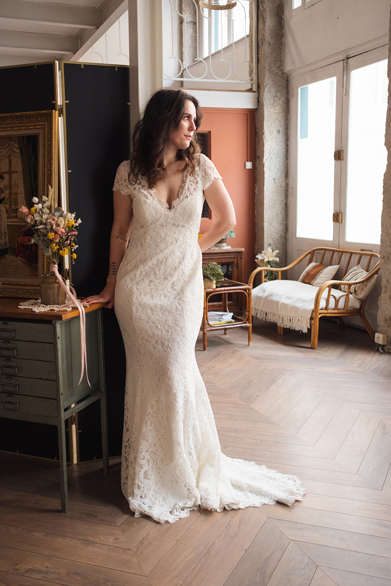Robe de mariée toute en dentelle