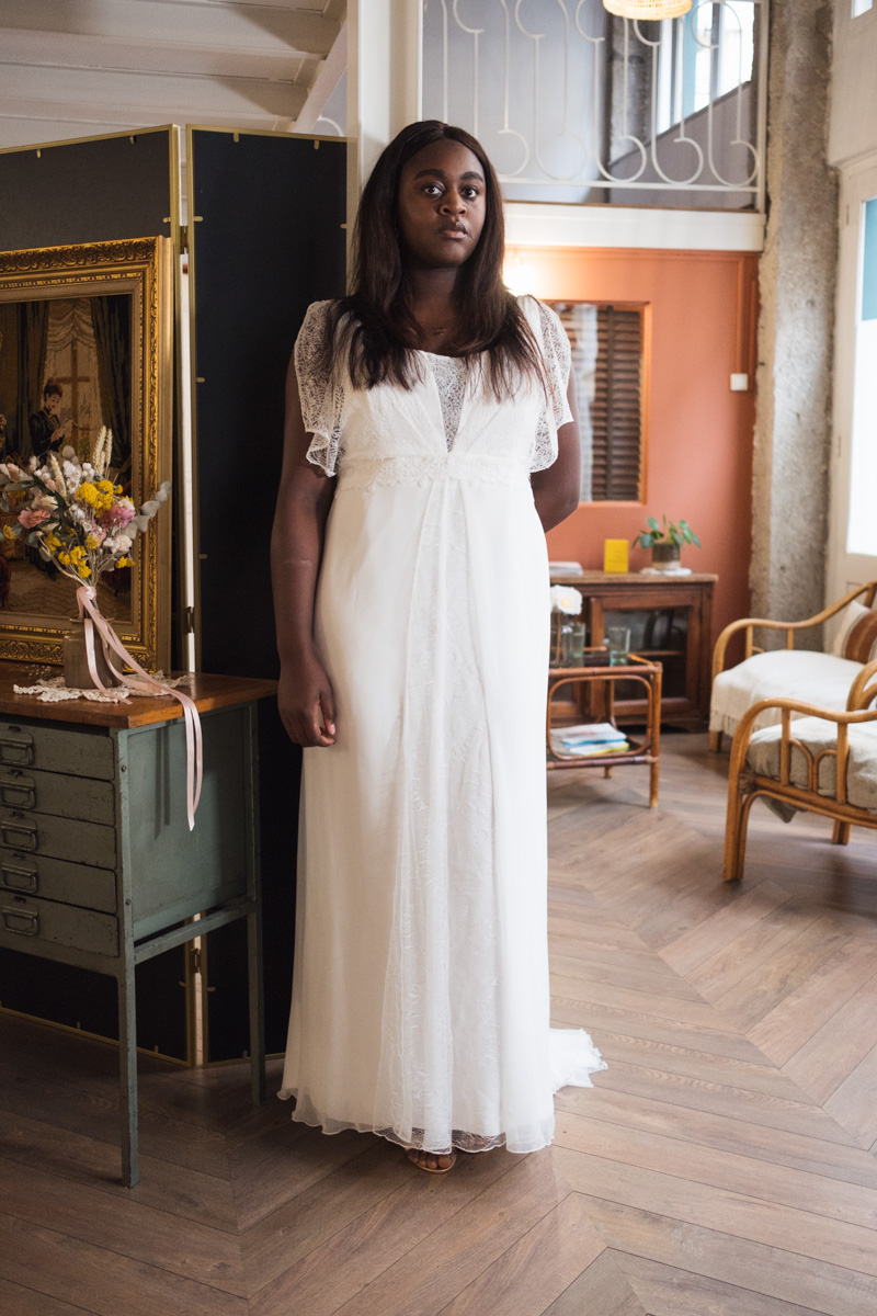 Robe de mariée taille empire en mousseline