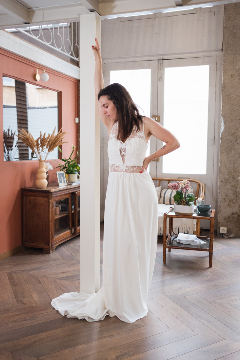 Robe de mariée longue sans manche