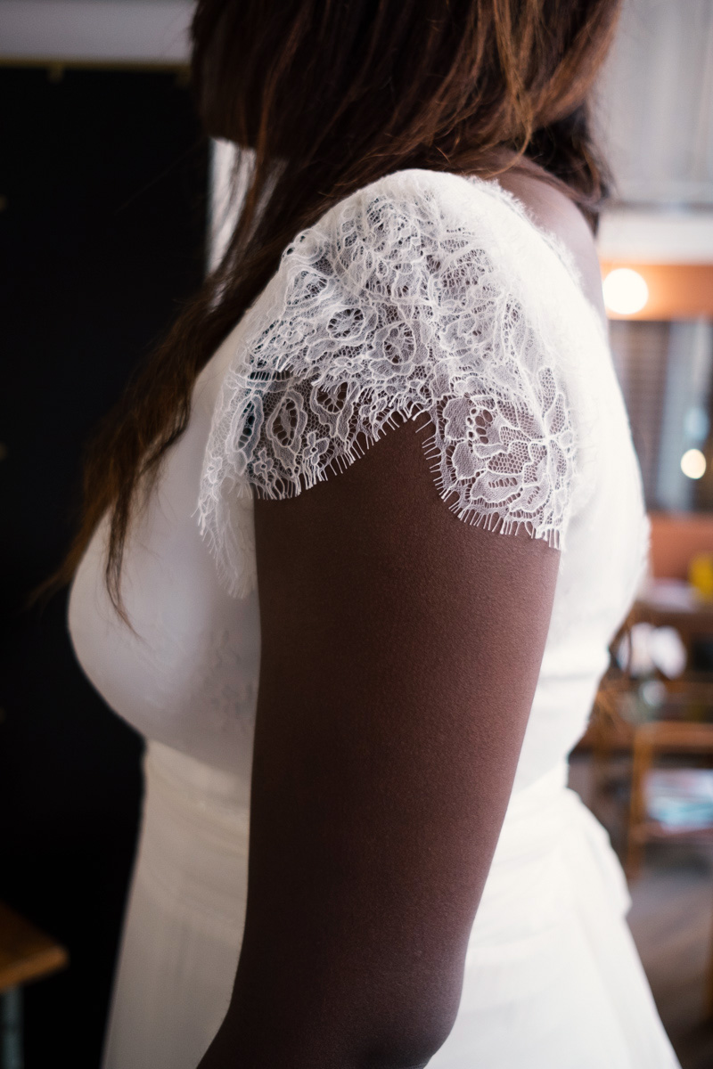 Petites manches en dentelle
