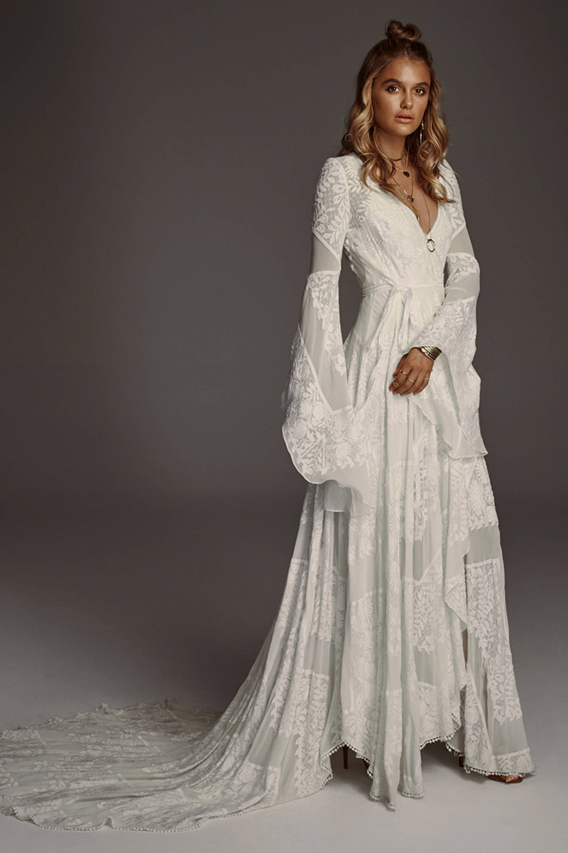 Robe de mariée bohème à manches longues