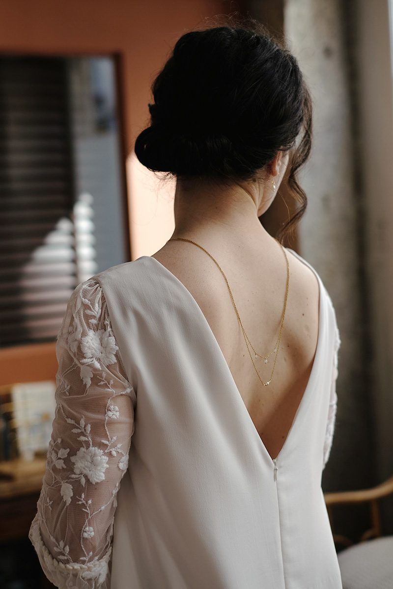 Collier de dos pour mariage
