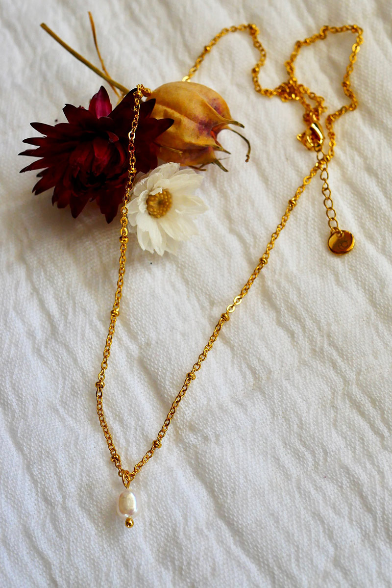 Collier or et perle d'eau douce