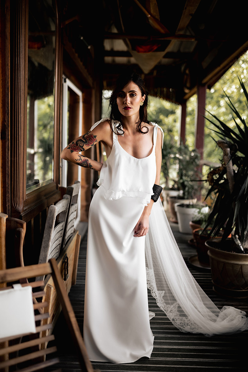 Robe sans manche à volants