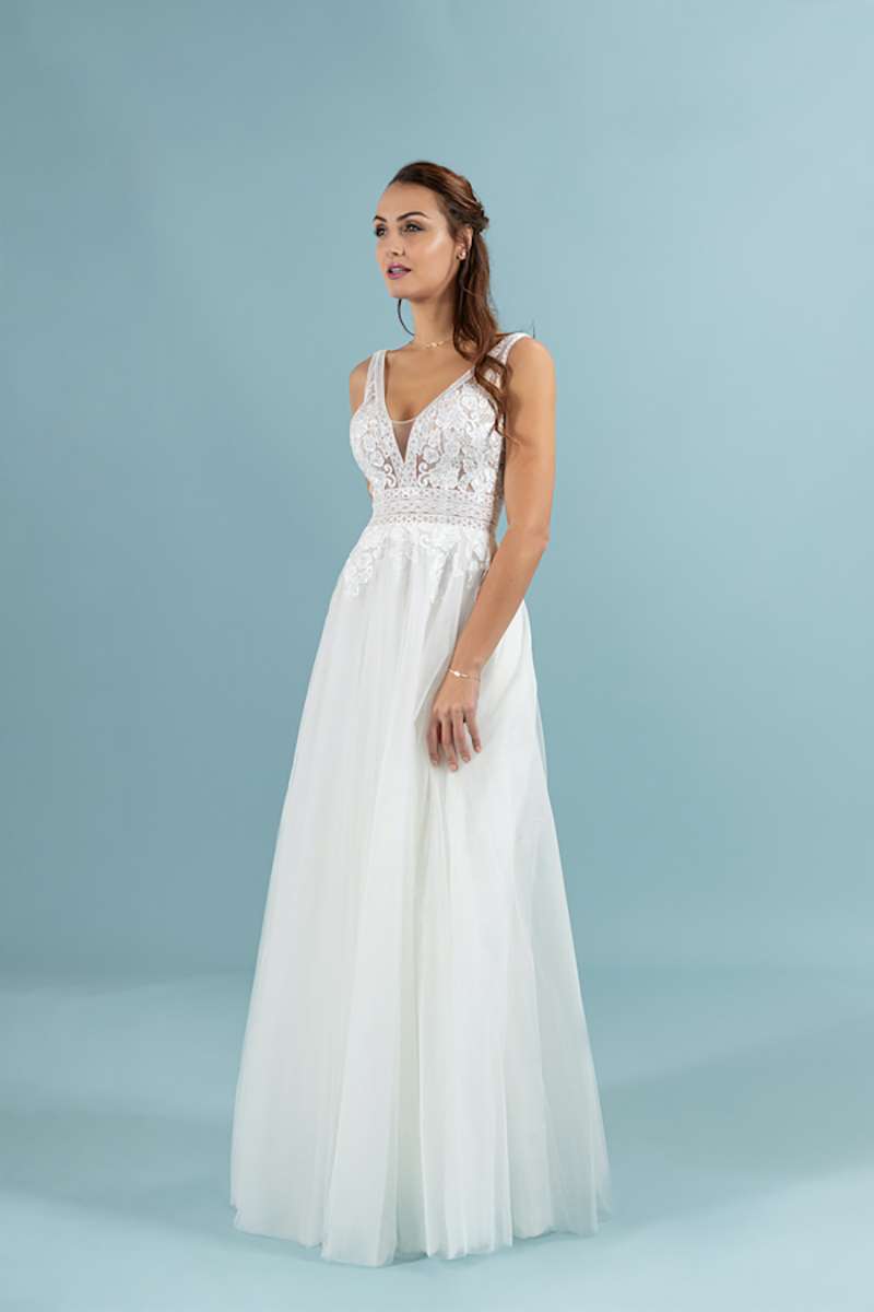 Robe de princesse, jupe légèrement volumineuse