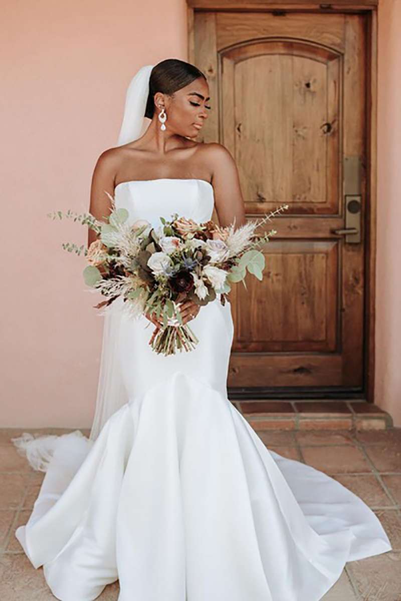 Robe de mariée avec un bustier