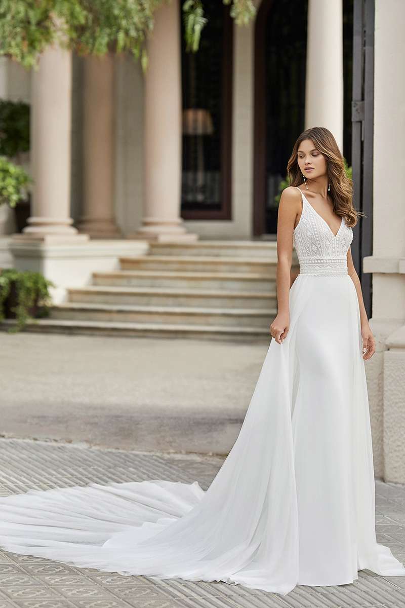 Grande traine de robe de mariée