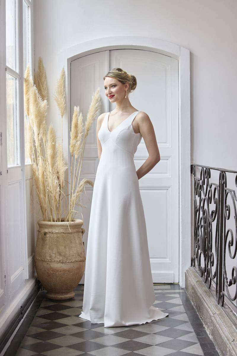 Mariée simple et raffinée