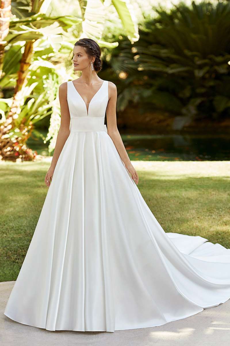 Robe de mariée princesse en satin