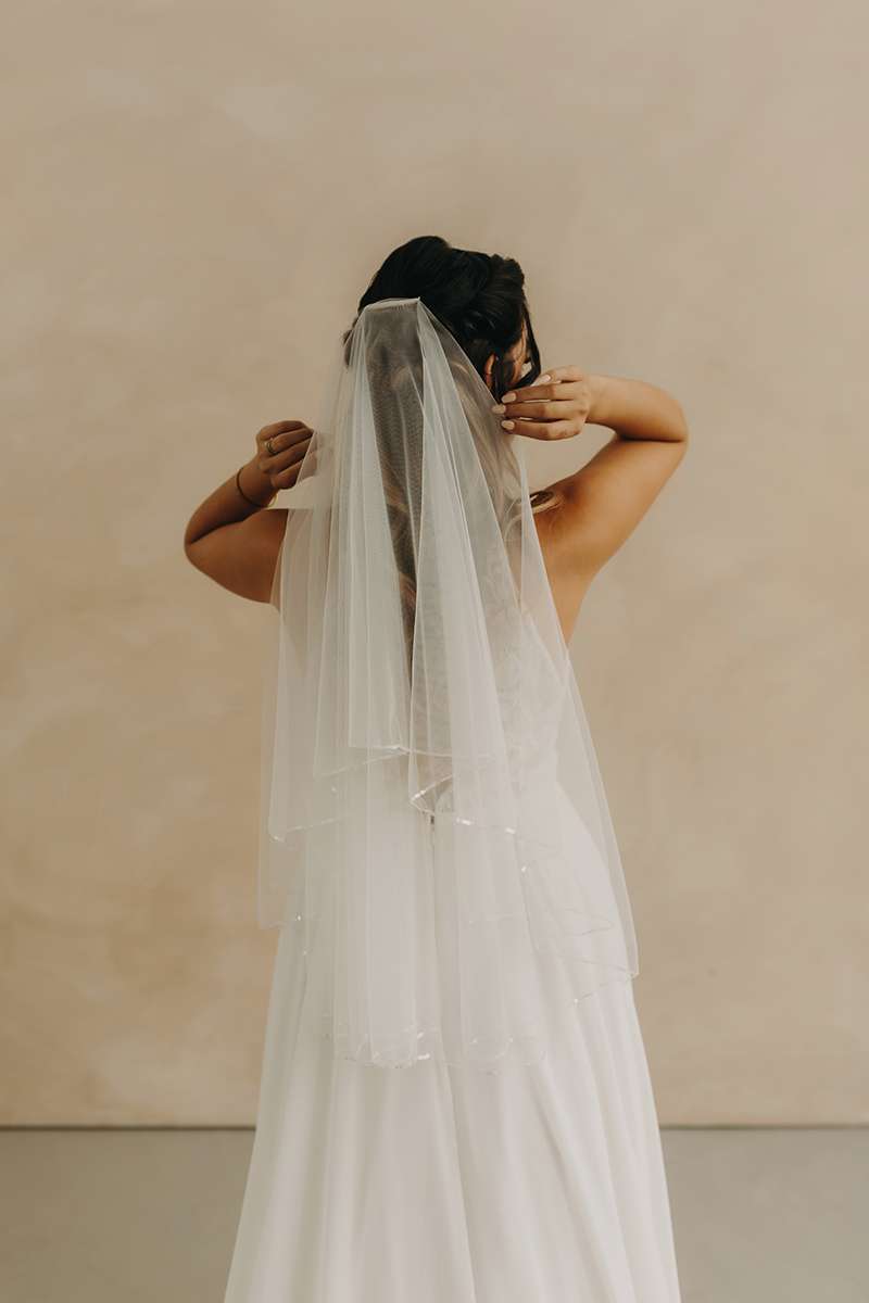 Voile court minimaliste
