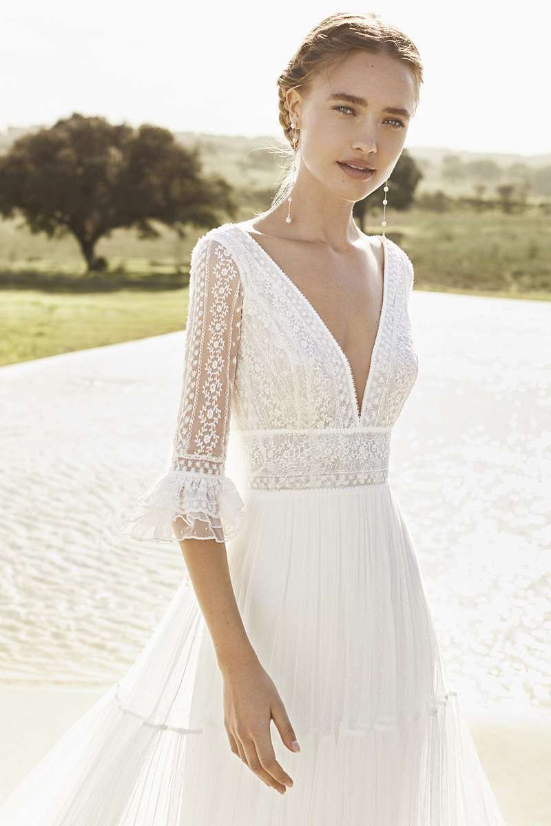 Robe de mariée brodée et légère