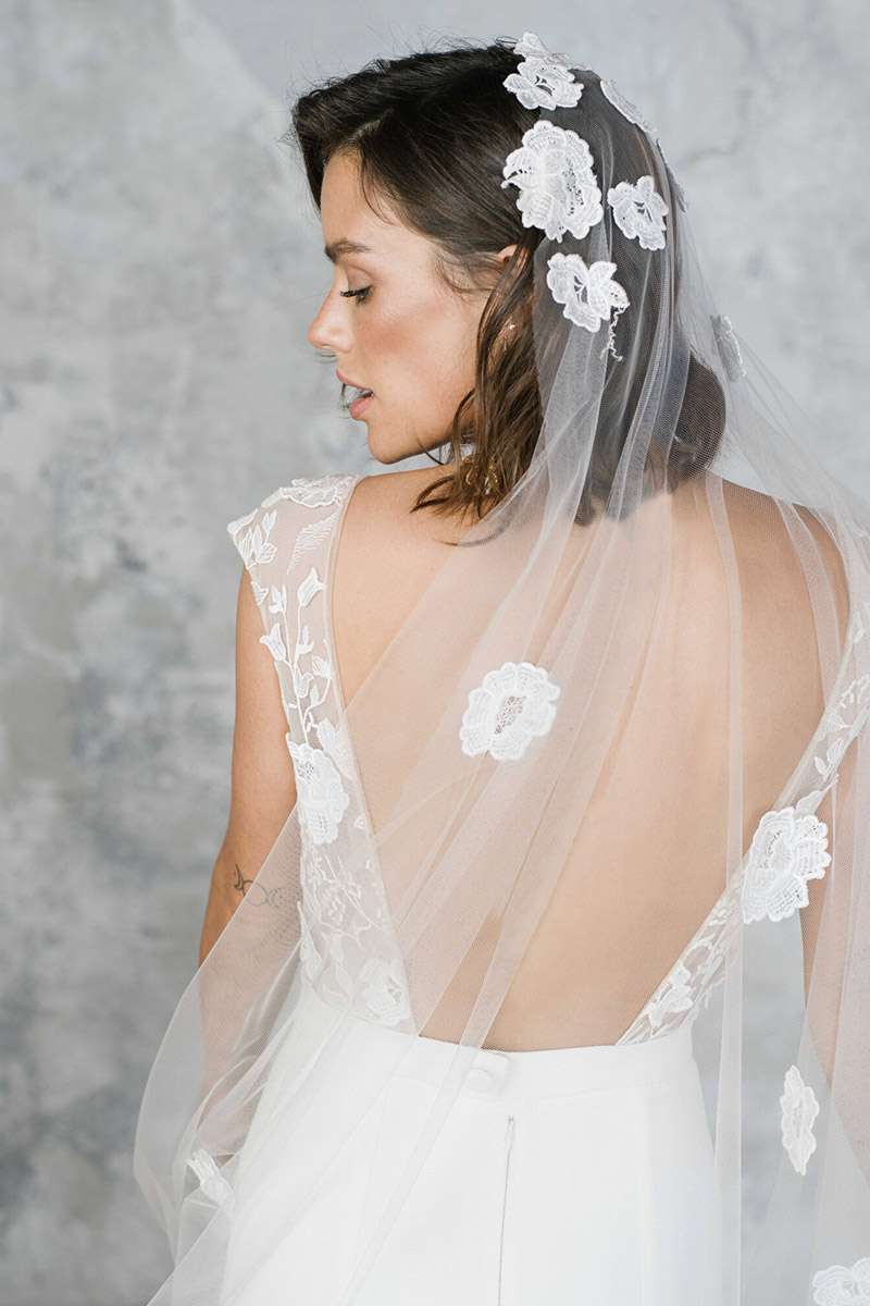 Robe de mariée sirène dos carré