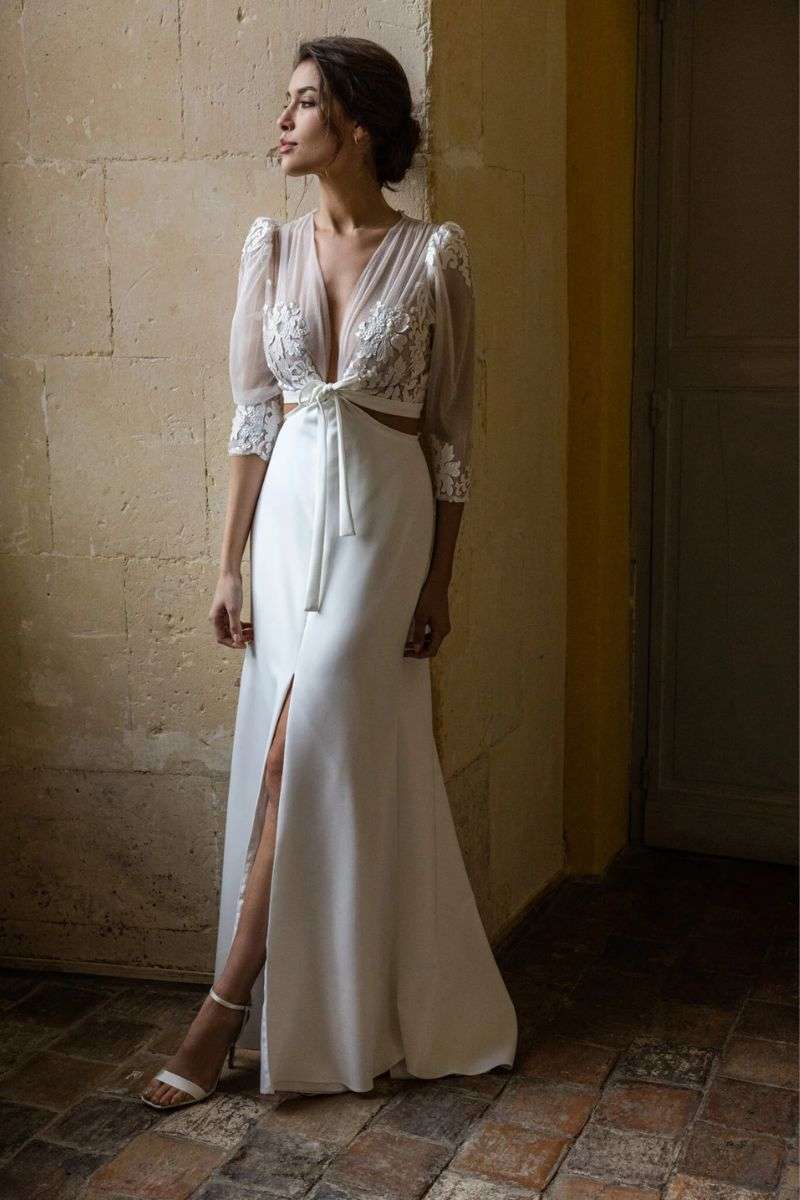 Crop top et jupe de mariée