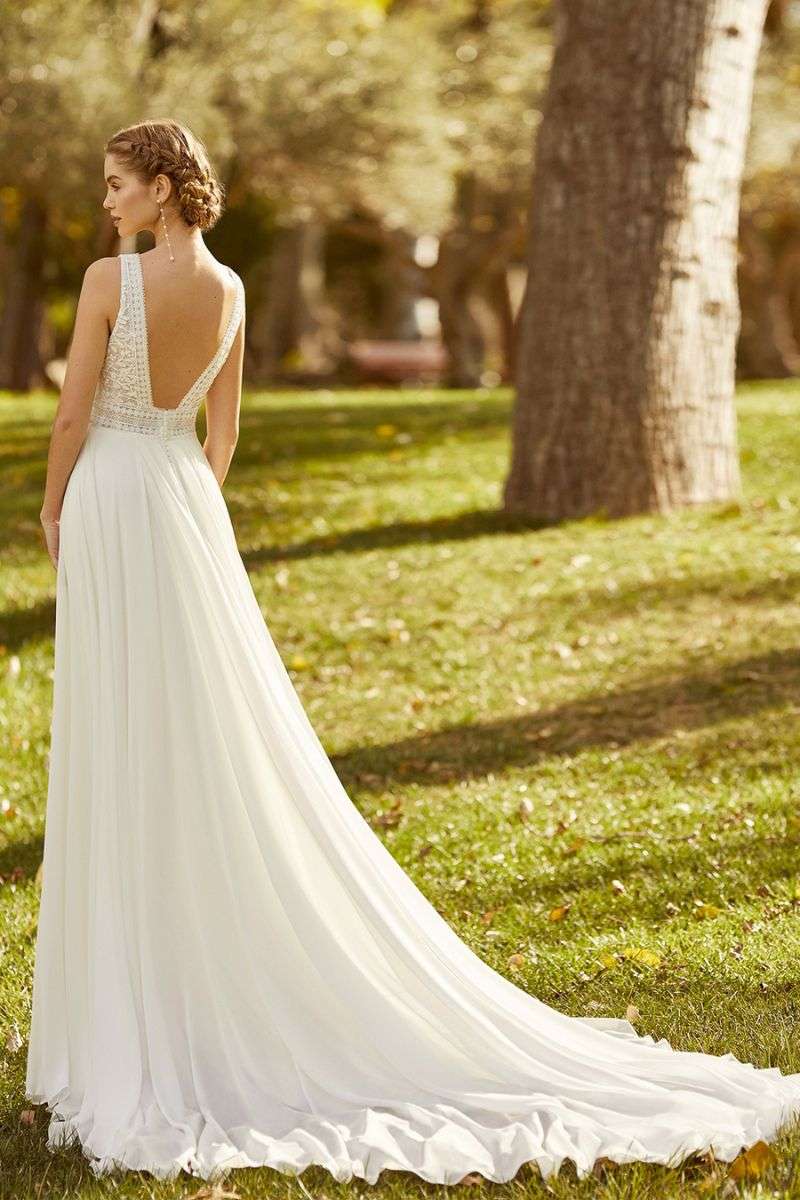 Robe Kerem - Aire Barcelona – Image 2